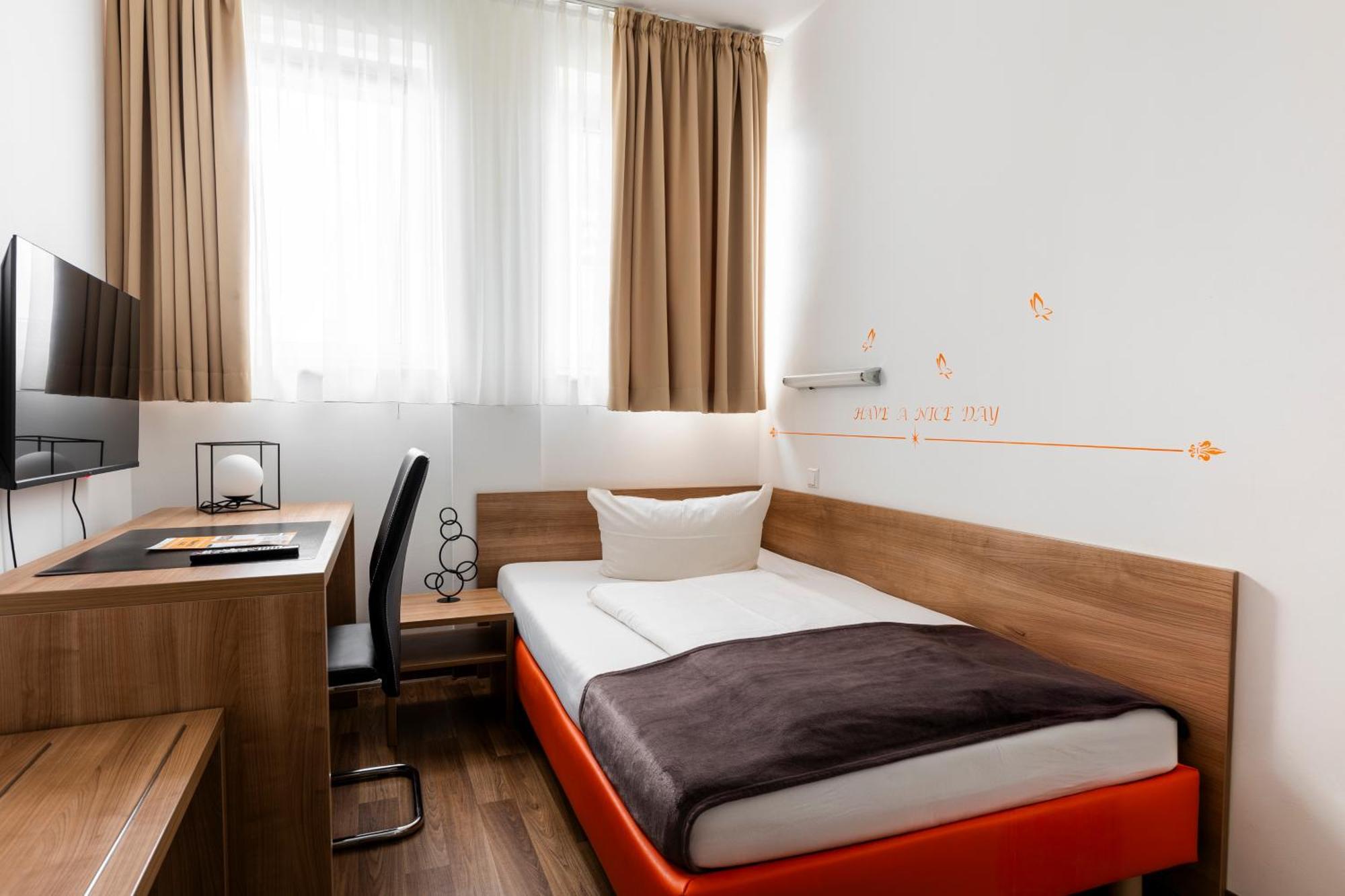 Orange Hotel und Apartamentos Neu-Ulm Exterior foto