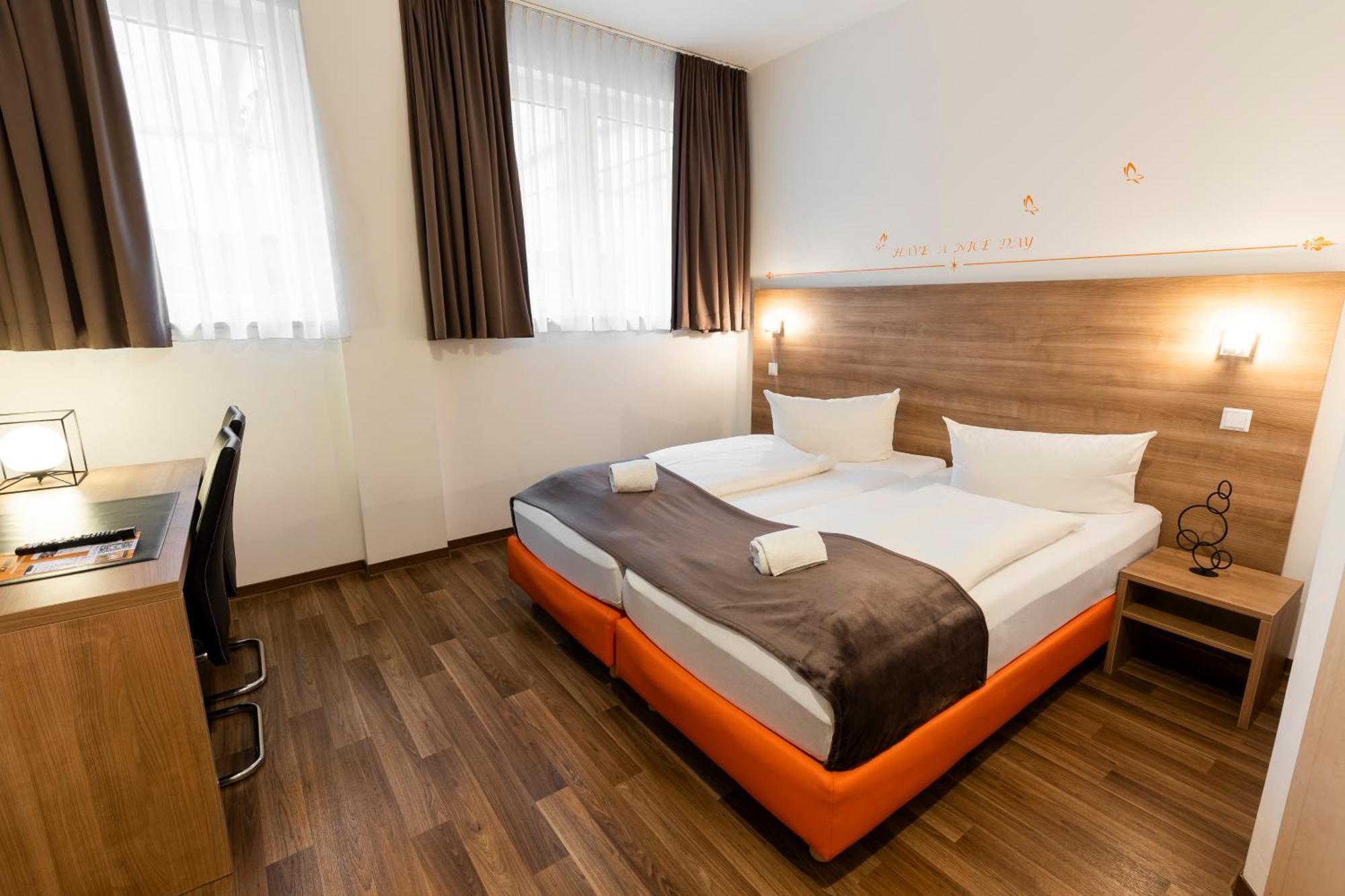 Orange Hotel und Apartamentos Neu-Ulm Exterior foto